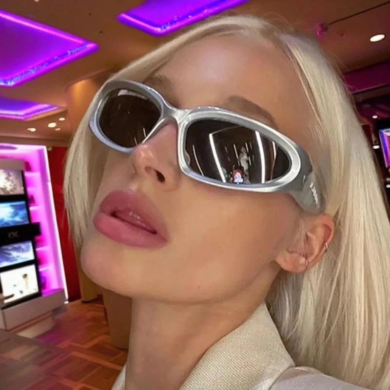 Lunettes de Soleil Y2K Futuriste Y2K Outfit